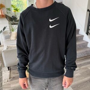 Nike Men's crewneck sweatshirt